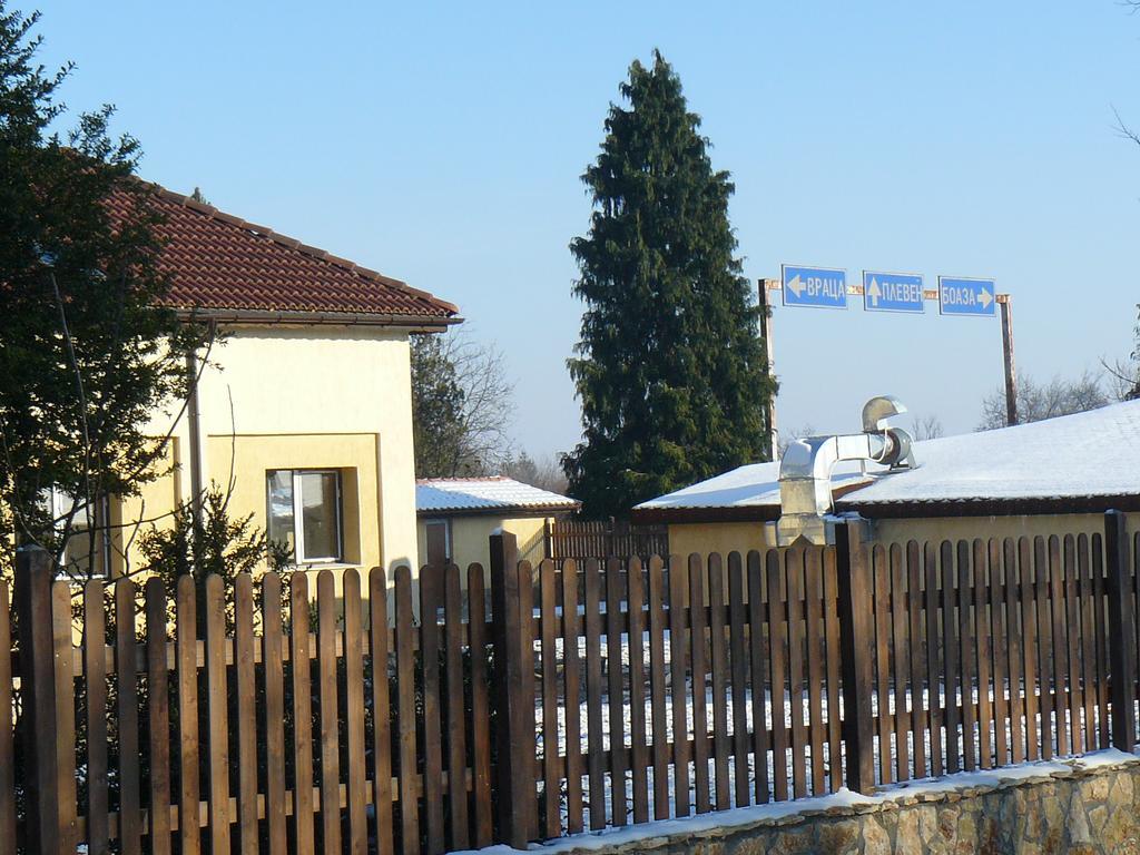 Вілла Complex Fretly Gorni Dubnik Екстер'єр фото